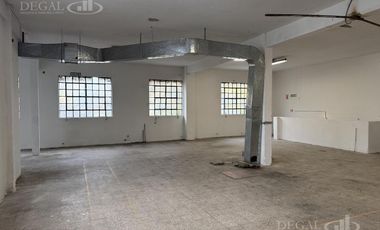 Depósito en Villa Devoto