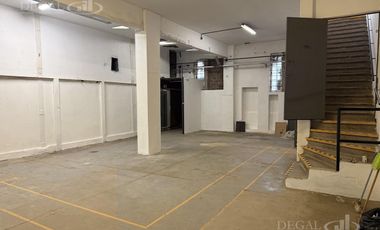 Depósito en Villa Devoto