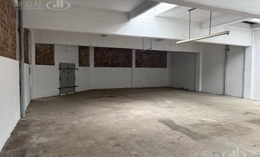 Depósito en Villa Devoto