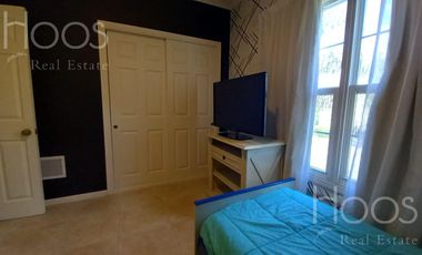 Excelente casa 6 amb.con gran quincho, jardin y pileta climatizada! en Estancias Del Pilar