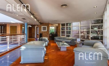 Casa tipo chalet en venta en  Banfield Oeste