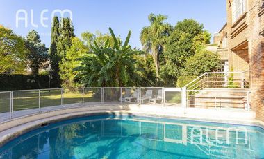 Casa tipo chalet en venta en  Banfield Oeste
