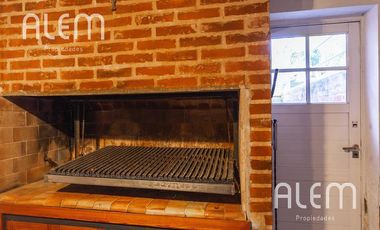 Casa tipo chalet en venta en  Banfield Oeste