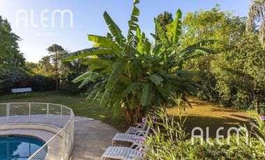 Casa tipo chalet en venta en  Banfield Oeste