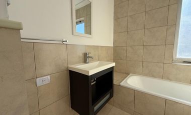 Departamento en alquiler anual Barrio Sendero, Nordelta Tres ambientes