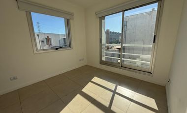 Departamento en alquiler anual Barrio Sendero, Nordelta Tres ambientes