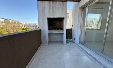 Departamento en alquiler anual Barrio Sendero, Nordelta Tres ambientes