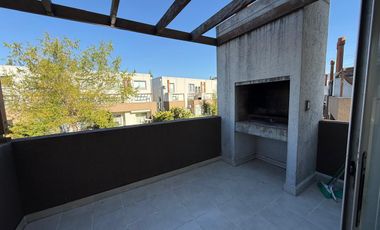 Departamento en alquiler anual Barrio Sendero, Nordelta Tres ambientes
