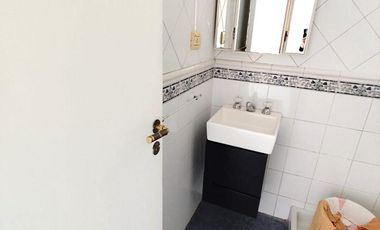 Departamento 2 amb. al frente, recliclado en  Alem 334