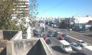 Gran esquina en Gerli!