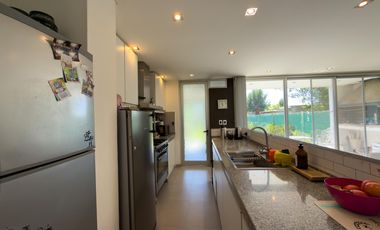 Casa en Villa Parque Sicardi