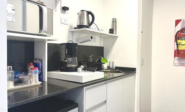 Venta Oficina o Apto Profesional en Belgrano 80 m2 muy luminosa con renta