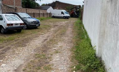 Terreno a 1 cuadra de Av Frias y a 4 de la estacion Turdera!