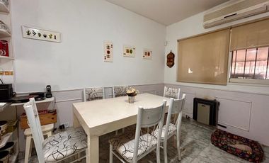 EXCELENTE CHALET 5 AMBIENTES EN SAN MARTIN CENTRO