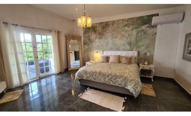 ARCHIPELAGO DE LAS PERLAS / ISLA SABOGA / 1600M2 / FRENTE AL MAR
