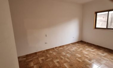 ARRIENDO CASA EN QUINTA NORMAL 2D 1B