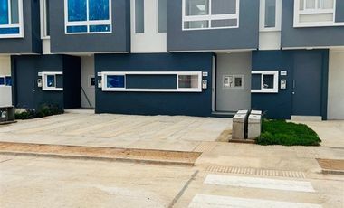 Casa en Arriendo en Condominio Jardín del Valle