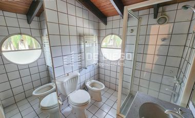 Apto crédito - Venta casa 5 ambientes pileta y ascensor -  Country San Miguel de Ghiso