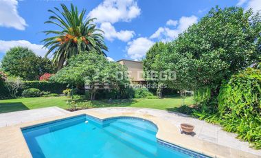 Apto crédito - Venta casa 5 ambientes pileta y ascensor -  Country San Miguel de Ghiso