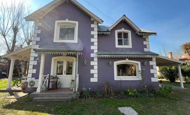 Venta de casa 4 ambientes en bella vista en barrio privado