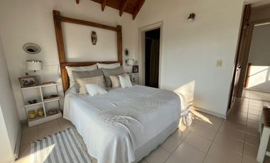 Venta de casa 4 ambientes en bella vista en barrio privado