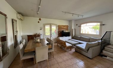 Venta de casa 4 ambientes en bella vista en barrio privado