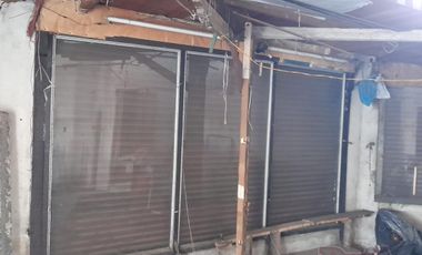 Venta - Casa y Local - A refaccionar - Chile 1700 - Valentín Alsina - Lanus