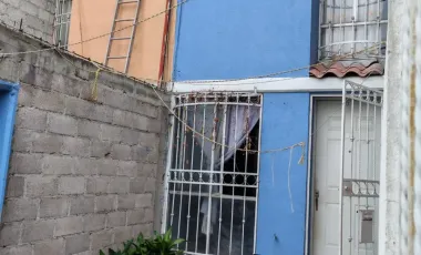 Casa en venta en Ciudad Galaxia los Reyes, Chicoloapan, México