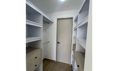 ARRIENDO APARTAMENTO CON EXCELENTE UBICACION SABANETA PARTE BAJA