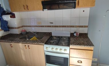 Departamento en Alquiler en Villa Ballester - 3 Ambientes céntrico.
