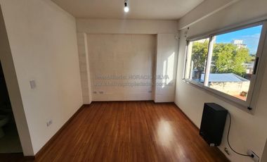 Depto. 2 Amb. en Excelente Zona / Lanus Este