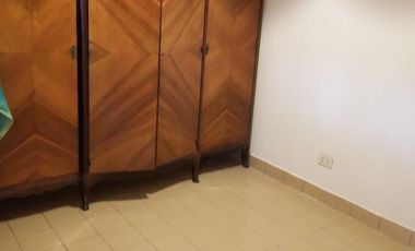 Chalet 3 ambientes con parquee y garage sobre lote de 380m2 en Bosque Alegre