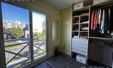 Venta de casa de 4 ambientes con piscina en Nuevo Quilmes- Quilmes