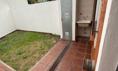 Departamento en alquiler 2 ambientes en Florencio Varela