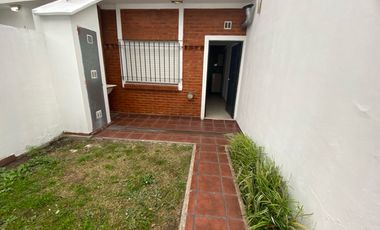 Departamento en alquiler 2 ambientes en Florencio Varela