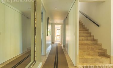 Casa con 4 dormitorios en venta en EL GOLF