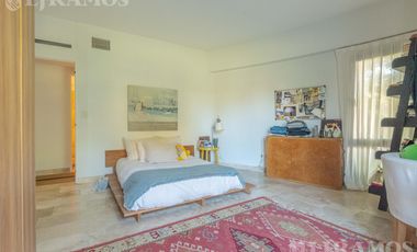 Casa con 4 dormitorios en venta en EL GOLF