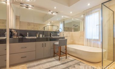 Casa con 4 dormitorios en venta en EL GOLF