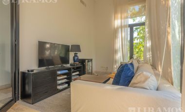 Casa con 4 dormitorios en venta en EL GOLF