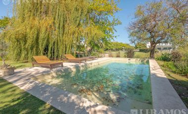 Casa con 4 dormitorios en venta en EL GOLF