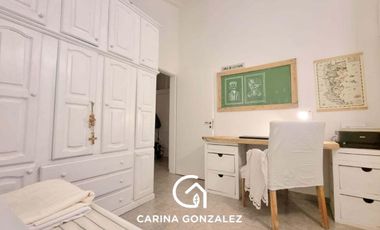 Venta casa en con PILETA Plottier