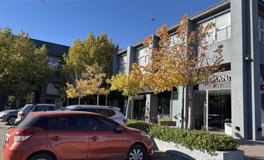 Venta y Alquiler Oficina 3 Amb Estación Pilará, Pilará