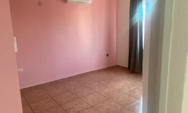 SE RENTA CASA EN FRACCIONAMIENTO CERRADO