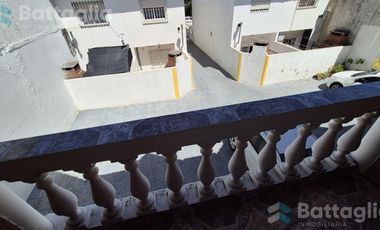 IMPECABLE TRIPLEX EN SAN BERNARDO