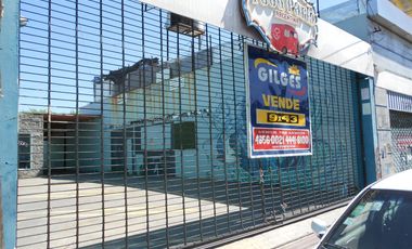 Alquiler  Lote 390M² en Ramos Mejía  Sobre Av. Rivadavia