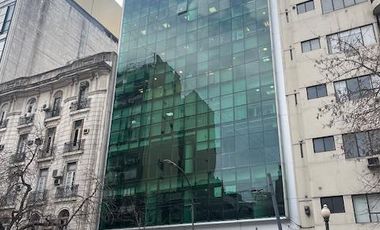 Oficina en Av. Cordoba y Cerrito - Excelente Edificio