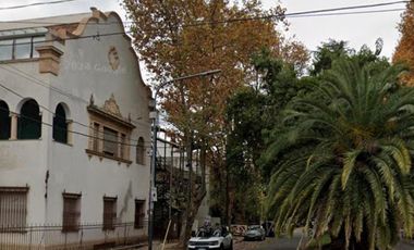 Alquiler Casona en Esquina - Ideal Gastronomía en el Corazón de Villa Devoto