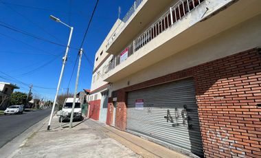Casacuberta 6239, Wilde ¡Dos viviendas + Galpón en Planta baja!