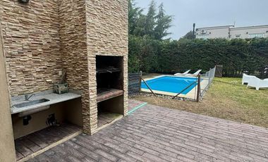 Casa en Altos de Hudson II