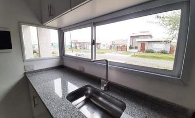 Casa en venta Barrio Laguna Azul Ezeiza Spegazzini